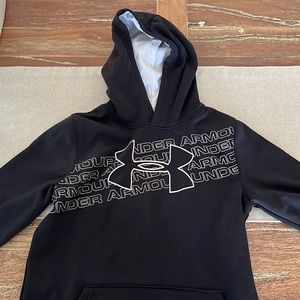 Under Armour sweatshirt